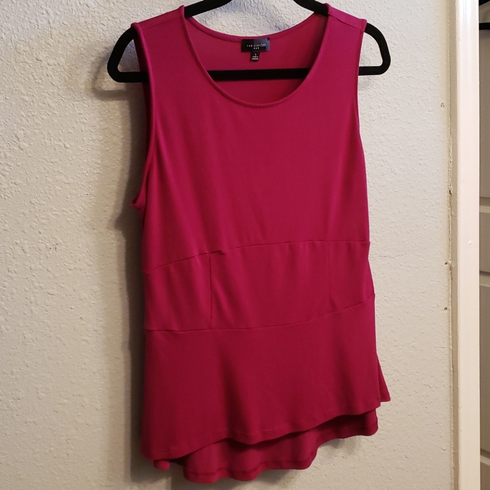 Pink/purple sleeveless blouse
